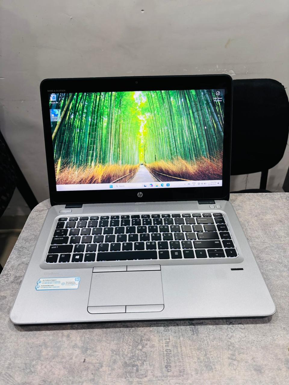 ( 1 ) HP EliteBook 840 G3 – Core i5 6th Gen | Touchscreen | Backlit Keyboard | 16GB RAM | 512GB SSD