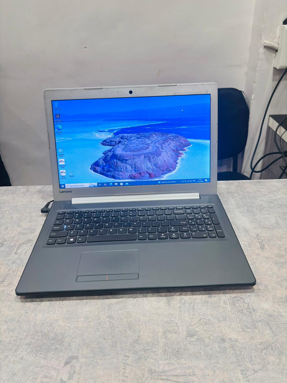 (60) Lenovo IdeaPad 310 | Core i5 7th Gen | 8GB RAM | 1TB HDD | NVIDIA GeForce 920MX 2GB Graphics | With Bill / Bag / Charger / Keyboard / Mouse / Cleaning Gel