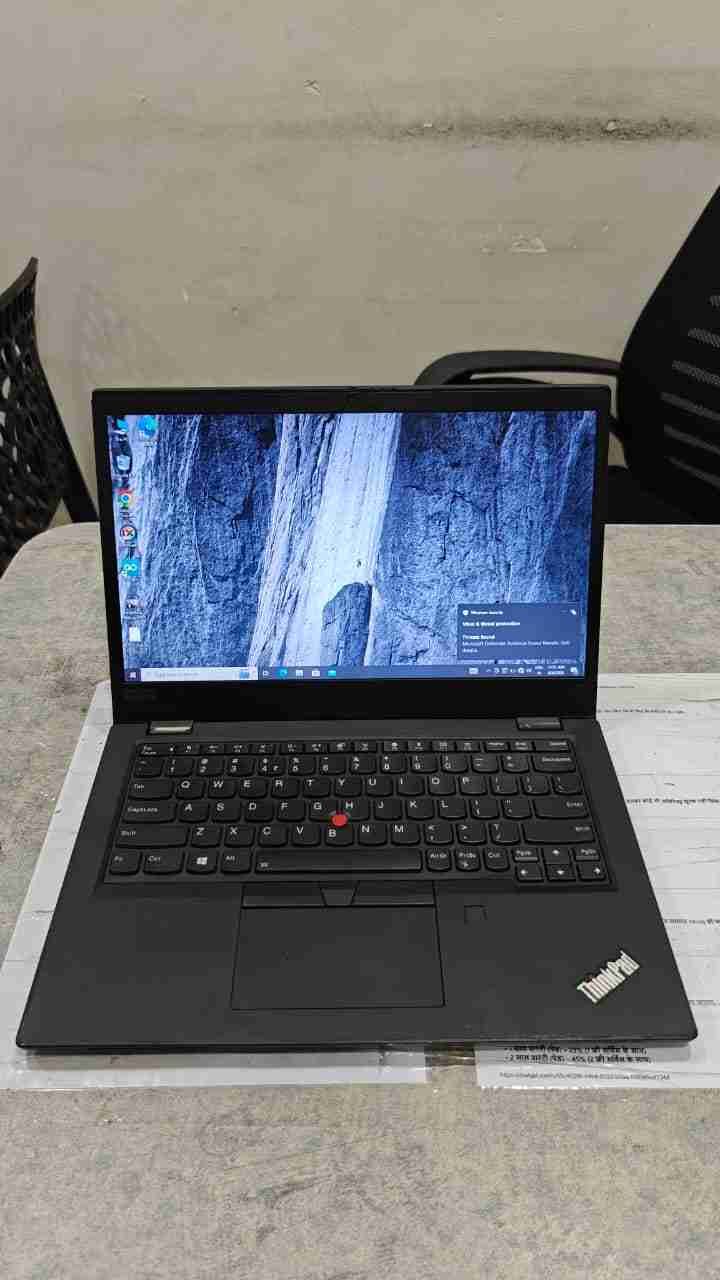 Lenovo ThinkPad 20R3S00G00 Refubrished Laptop
