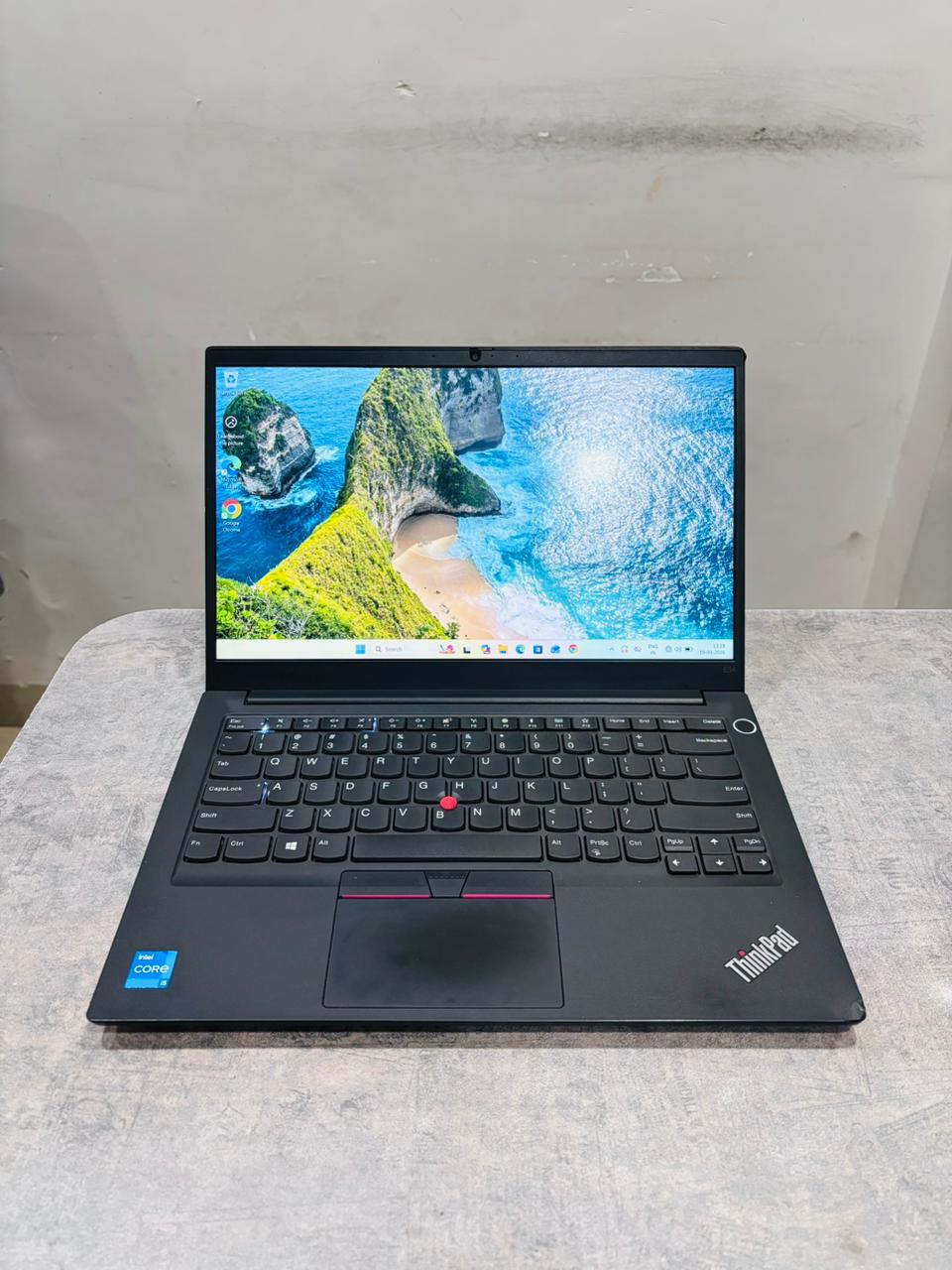 Lenovo ThinkPad E14 (20TAS08F00) Refubrished Laptop