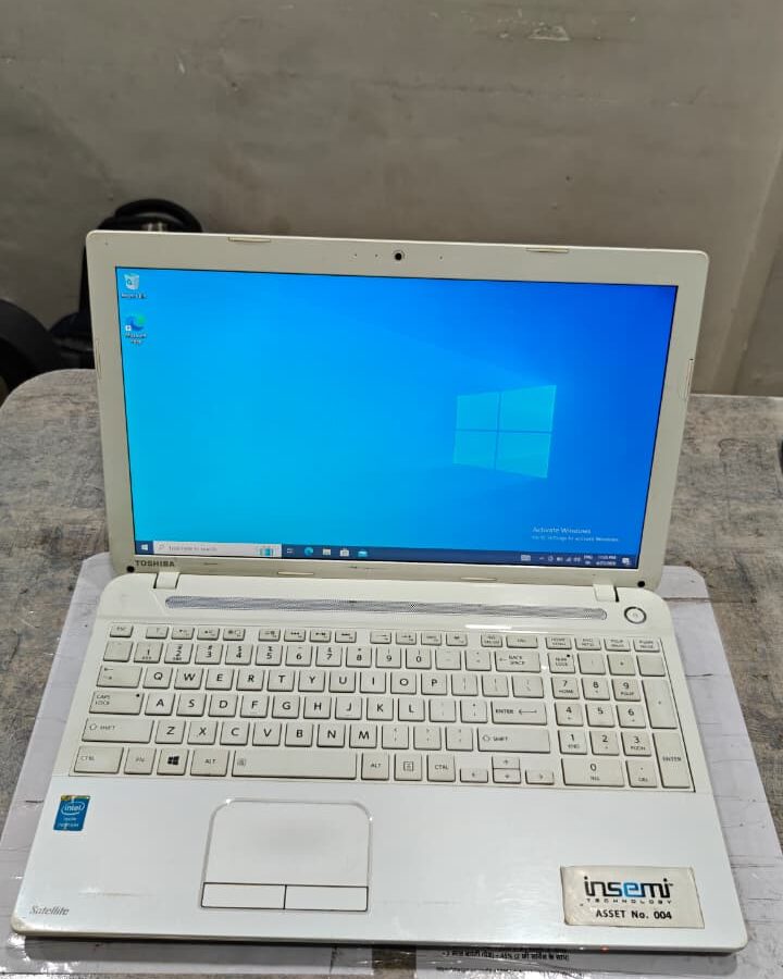 Toshiba satelite C50-A470 refubrished laptop