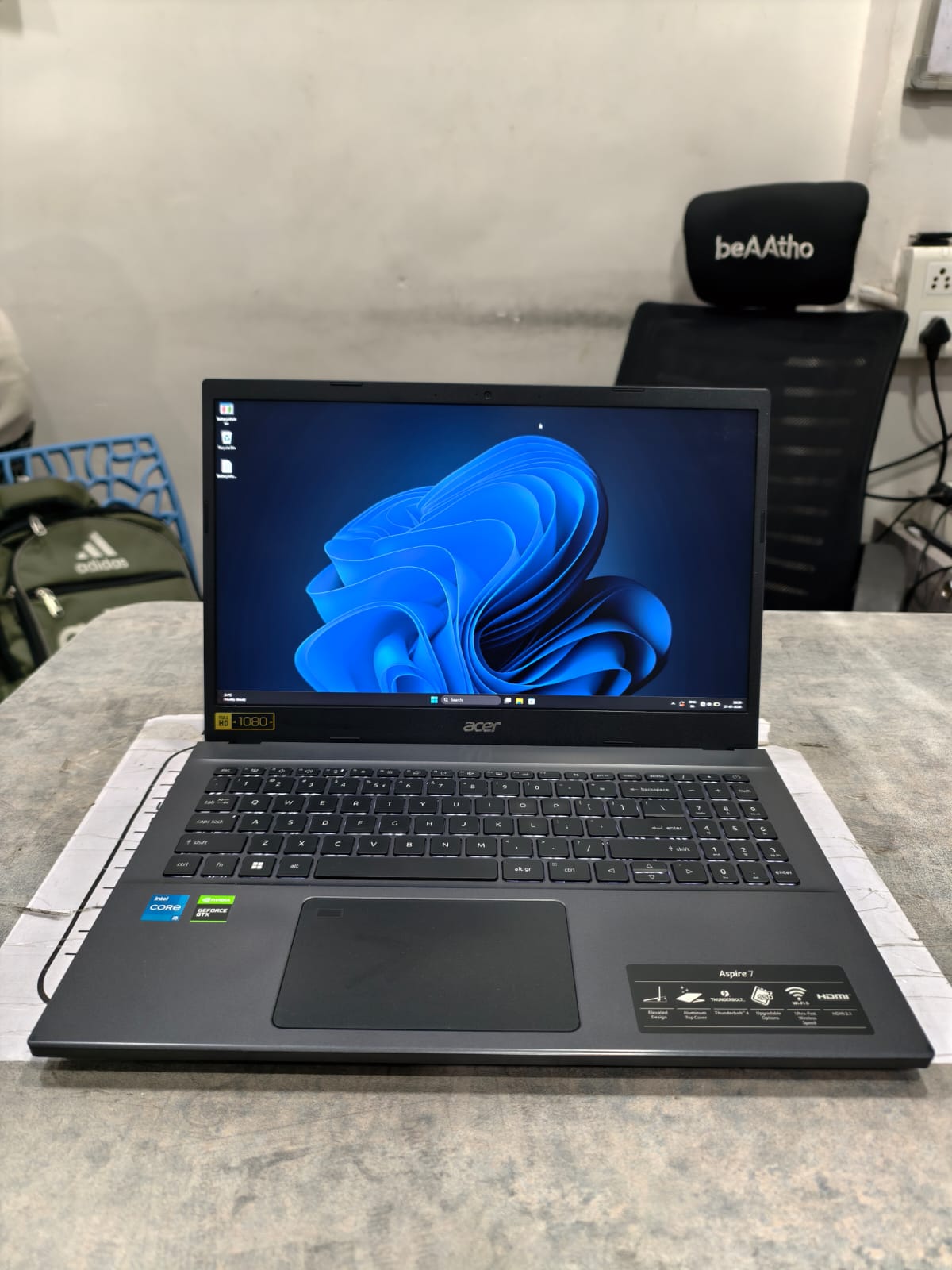 Acer Aspire A715-76G  backlight keyboard , fingerprint , refubrished laptop